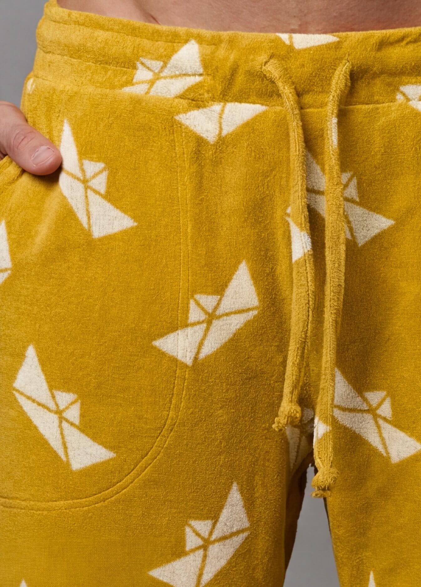 THE CAPTAIN SHORTS GOLD