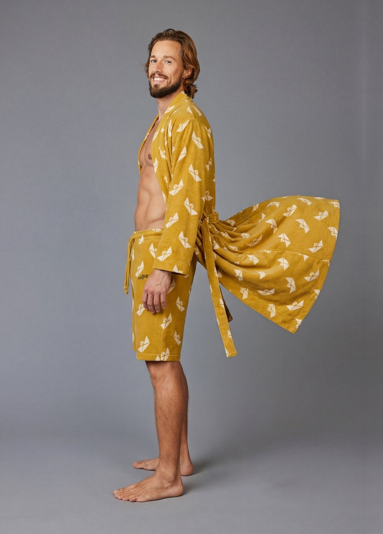 THE CAPTAIN SHORTS GOLD